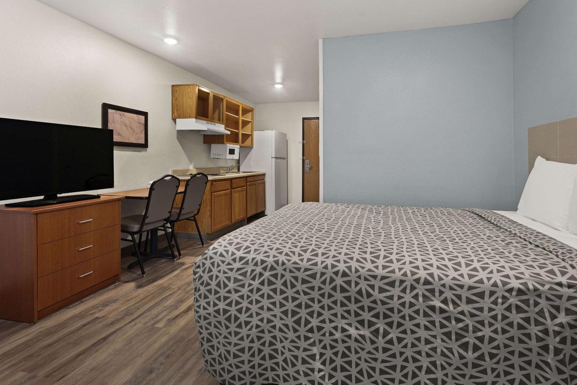 Woodspring Suites Macon North Exterior photo